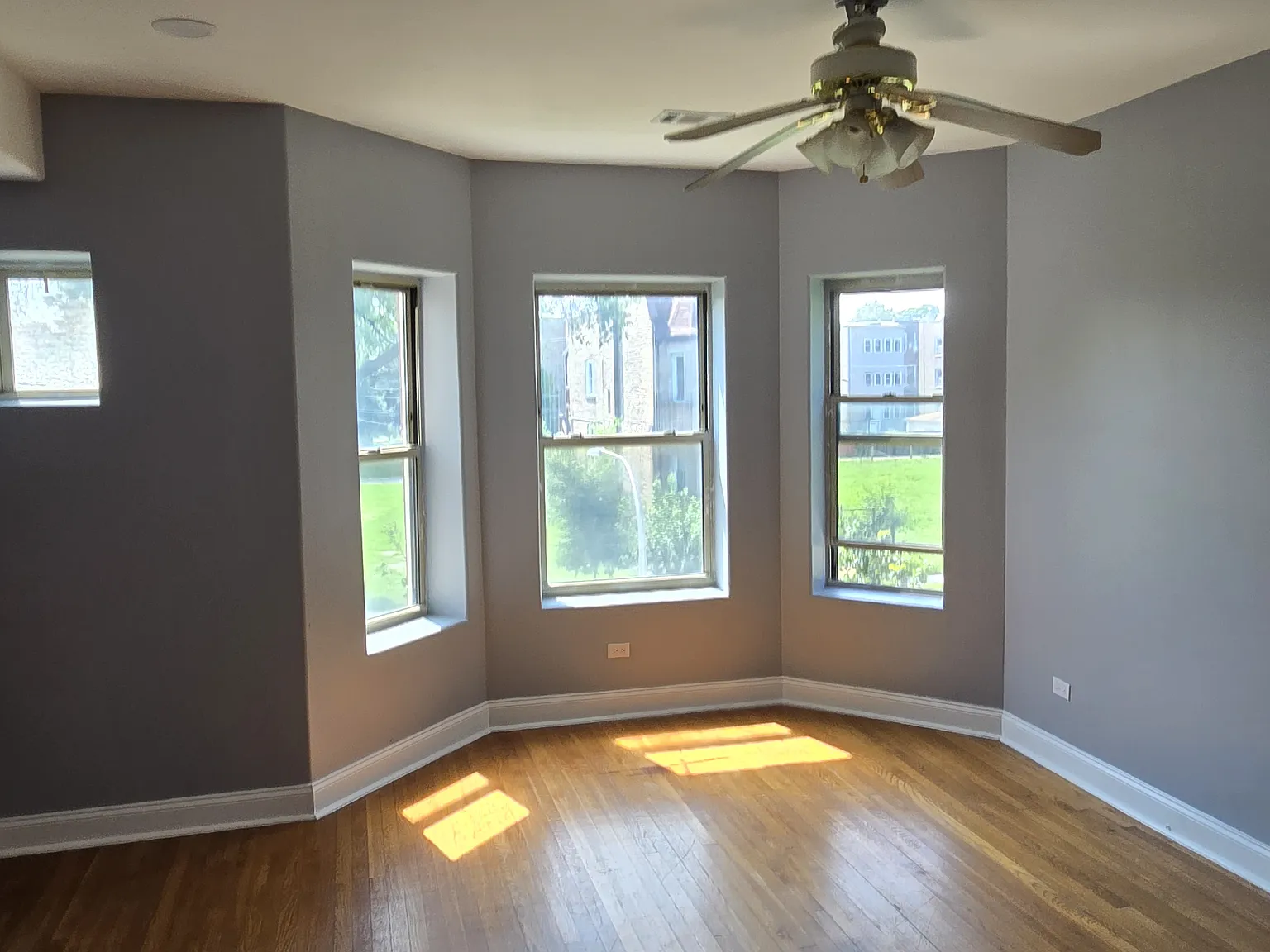 2 bed, 1.5 bath, $1,700 — Photo 1