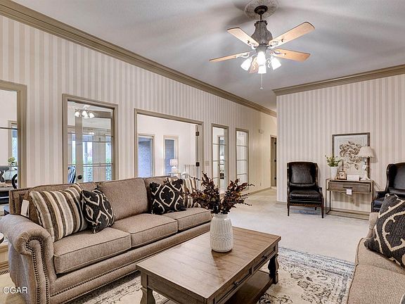 2nd image of 6 Colonial Dr