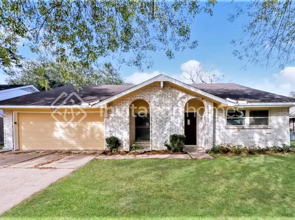 2104 Yorktown Ct N, League City, TX 77573