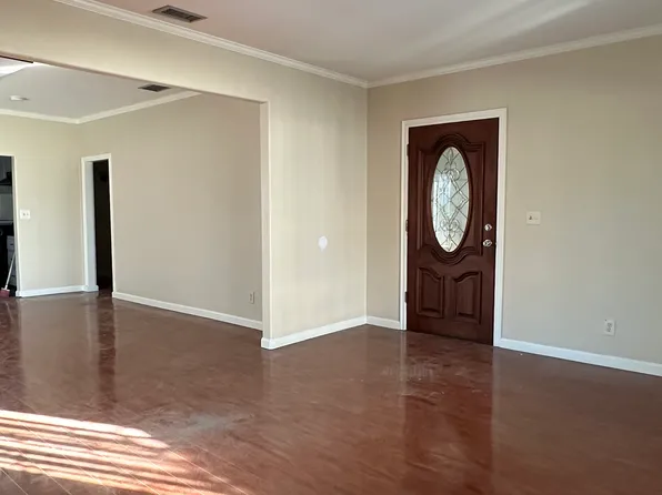 201 S Benton Way, Los Angeles, CA 90057