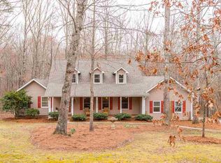 95 Laurel Ln, Campobello, SC 29322