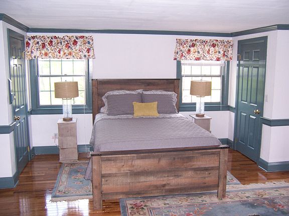 3rd image of 2935 Stillmeadow Ln #B