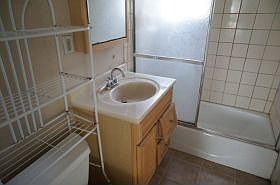 3rd image of 783 32nd St