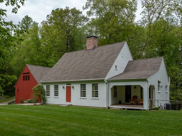 332 Good Hill Road, Woodbury, CT 06798