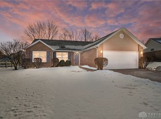 316 Wellington Ct, Monroe, OH