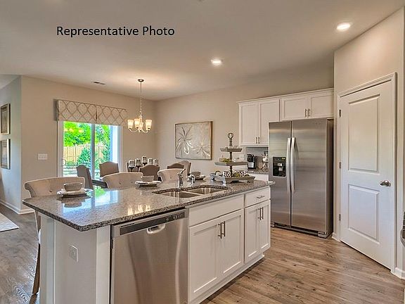 3rd image of 112 Meadow View Ln #211
