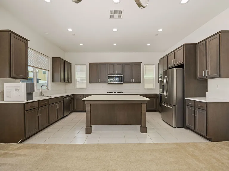 1805 Martinez Dr — Photo 4