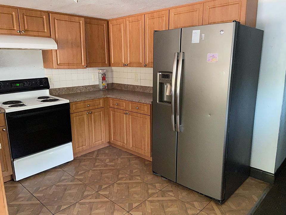 1st image of 5927 Sussex Dr