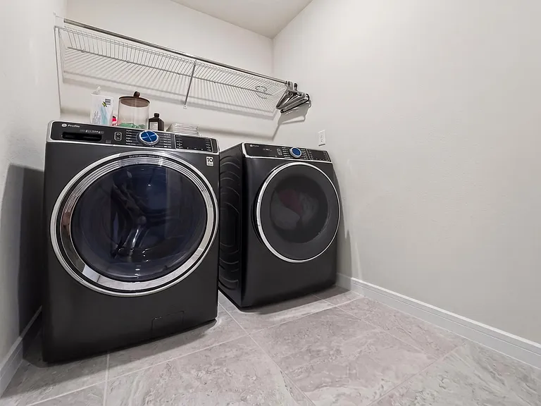 4067 Roaming Brook Dr — Photo 38