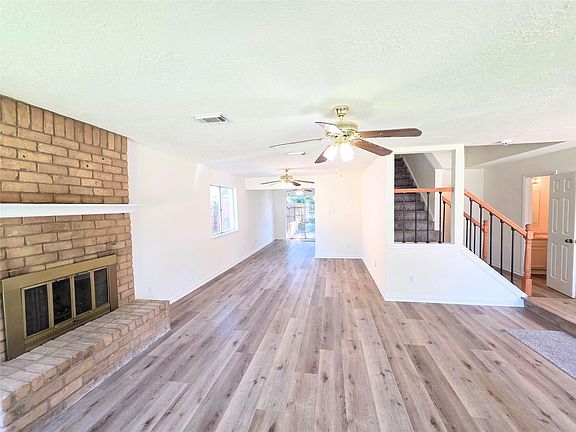 5th image of 24022 Spring Briar Ln