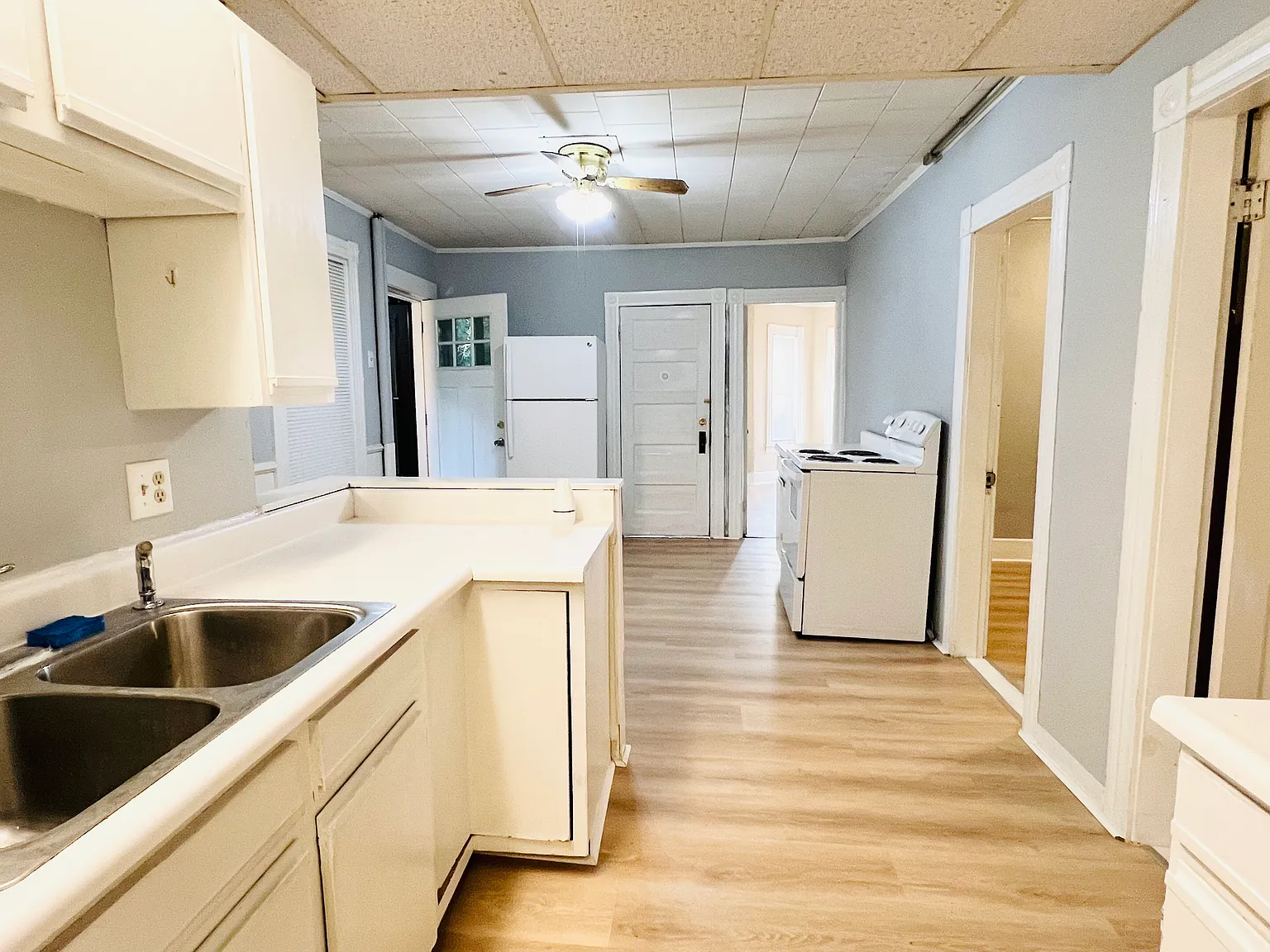 20 Barthel Ave — Photo 2