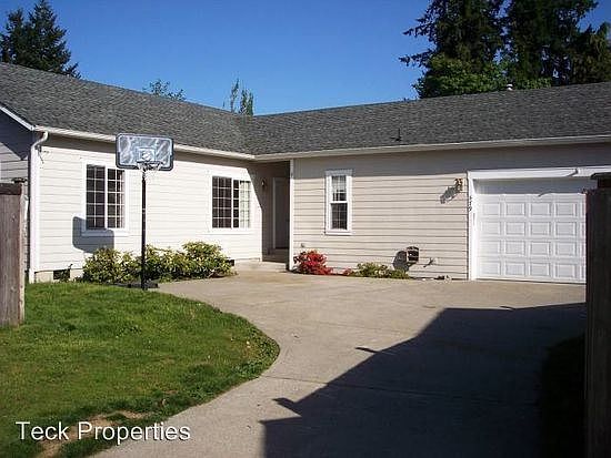 1st image of 579 47th Ave SE