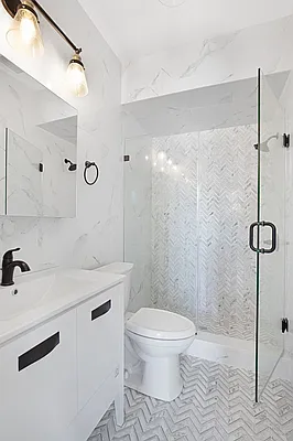 Rented by Compass | media 22