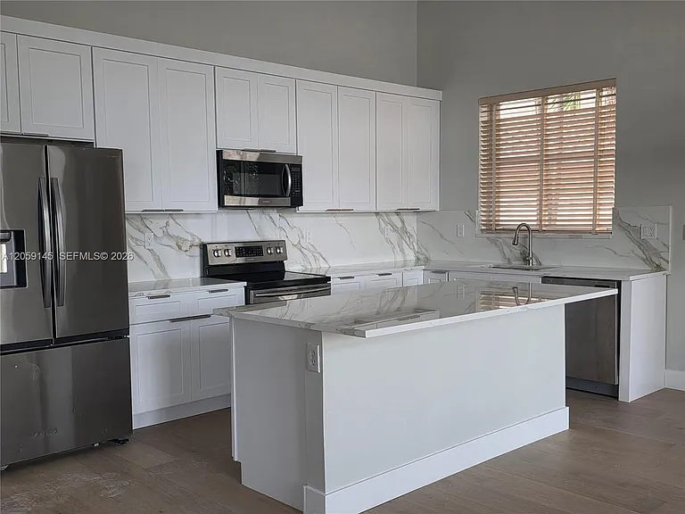 4045 SW 151st Ter — Photo 23