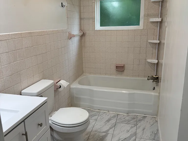 3005 Shipley St — Photo 6