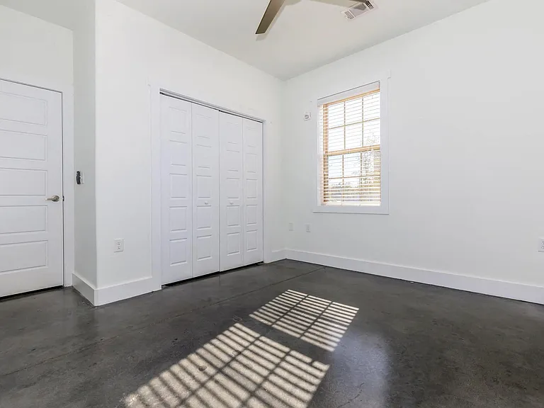 Paces at the Estates Apartments — Photo 12