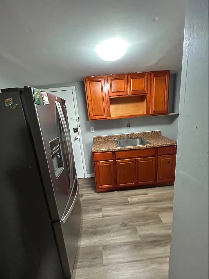 3 bed, $1,950 — Photo 4