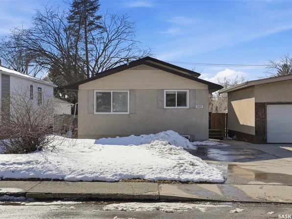 505 L AVENUE N, Saskatoon, SK S7L 2P8