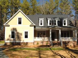 113 Floral Dr, Chapel Hill, NC 27516
