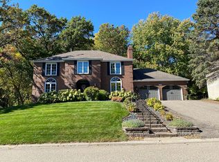 3605 Rosewood Ln N, Plymouth, MN 55441