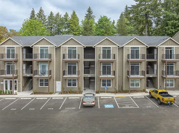 Cedar Square Apartments