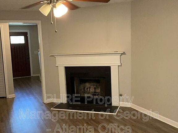 4th image of 2394 Leeward Ct
