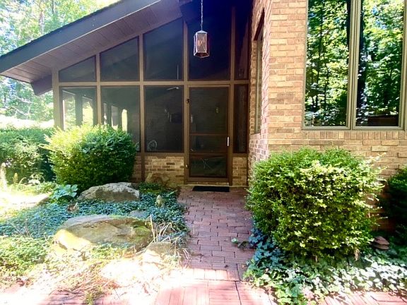 3rd image of 971 County Road 1950 E