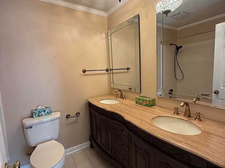 3924 Gladman Way — Photo 7