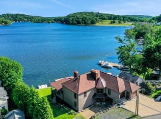 26 Shore Rd, Hopatcong, NJ 07843