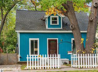871 E State St, Traverse City, MI 49686