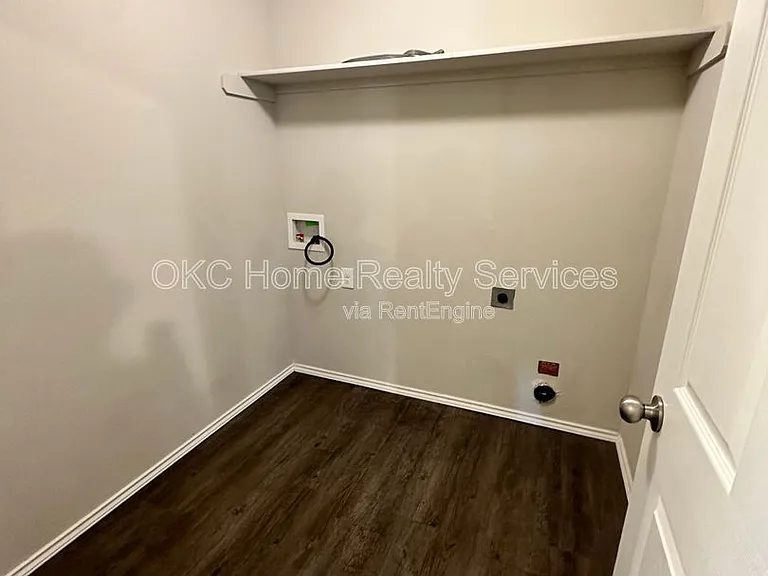 9913 Rattlesnake Ln — Photo 18