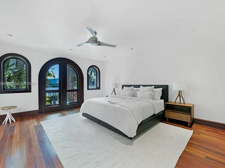 16 Palm Ave — Photo 17