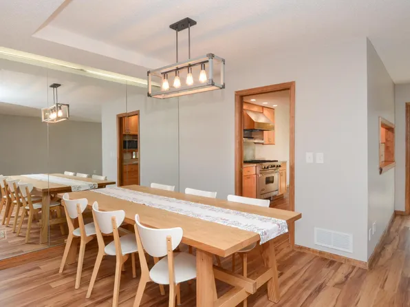 3838 Lakeland Ave N, Robbinsdale, MN 55422