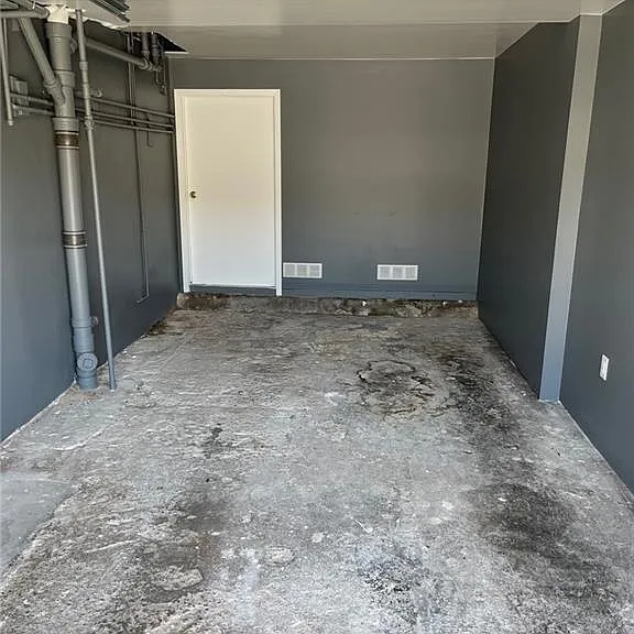 6854 N Figueroa St — Photo 10