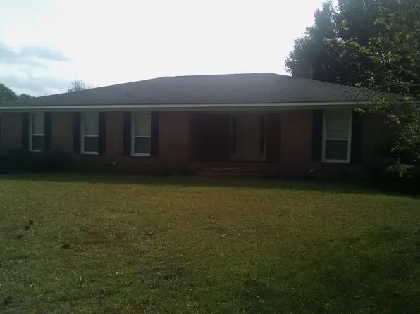 40 Bowen Rd, Tifton, GA 31794
