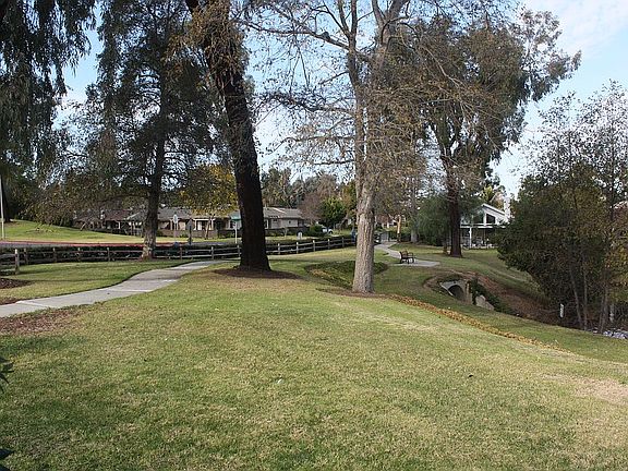 4th image of 1423 Camino De Vela