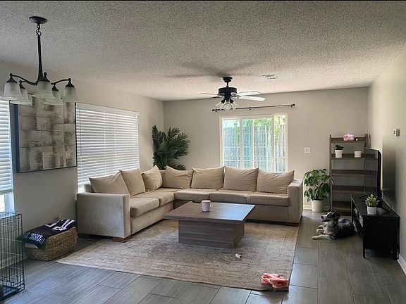 2nd image of 1110 Sweetbriar Sta
