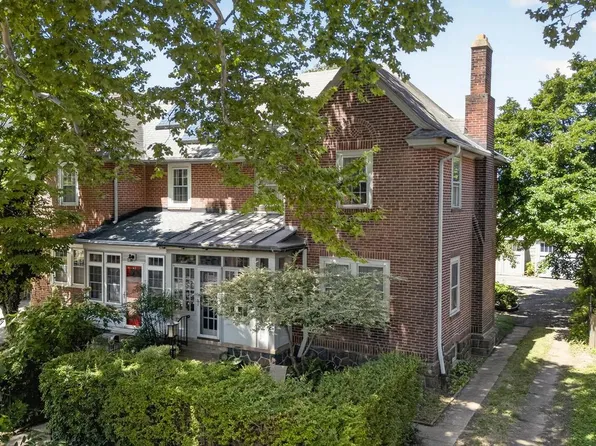 13 S Sycamore St, Wilmington, DE 19805
