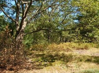 24 Locke Ln, Lexington, MA 02420