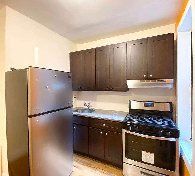 1st image of 41 E 31st St #1BB