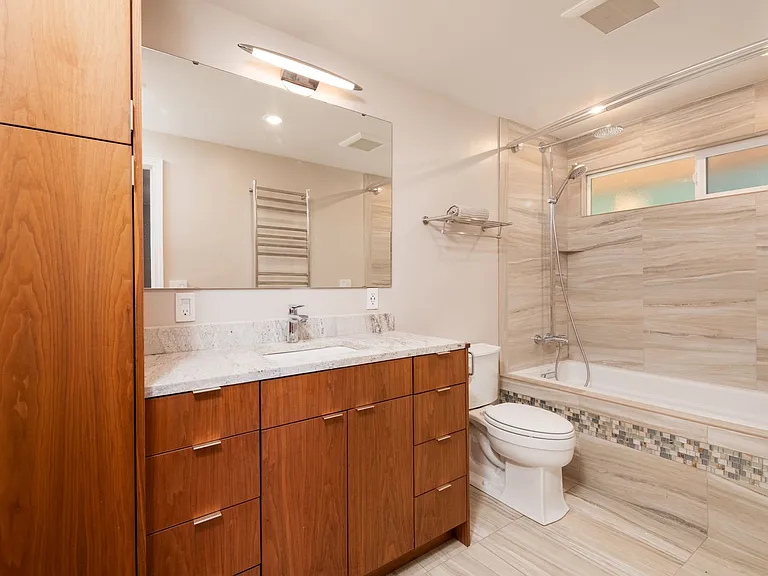 15931 SE 41st Pl — Photo 26