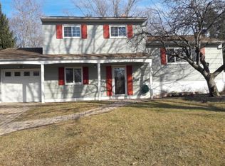 1 Hunt Rd, Somerset, NJ 08873