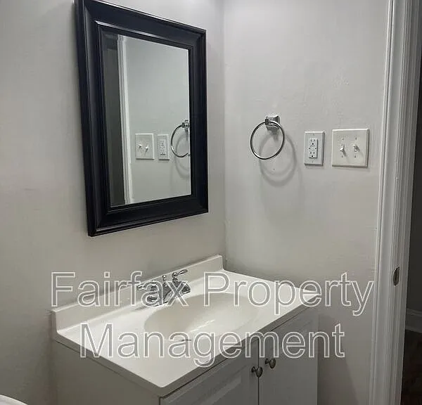 1120 Elmo St #B — Photo 14