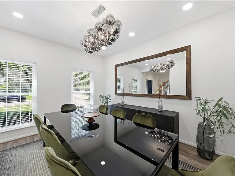 5920 Thornberry Ct — Photo 13