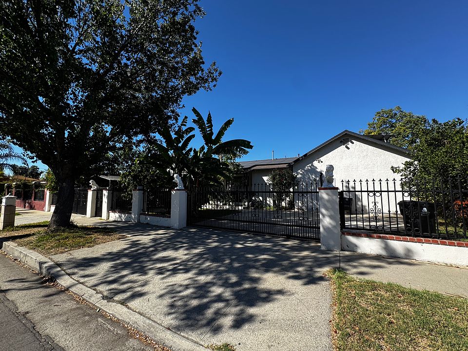 1st image of 7523 Sylvia Ave
