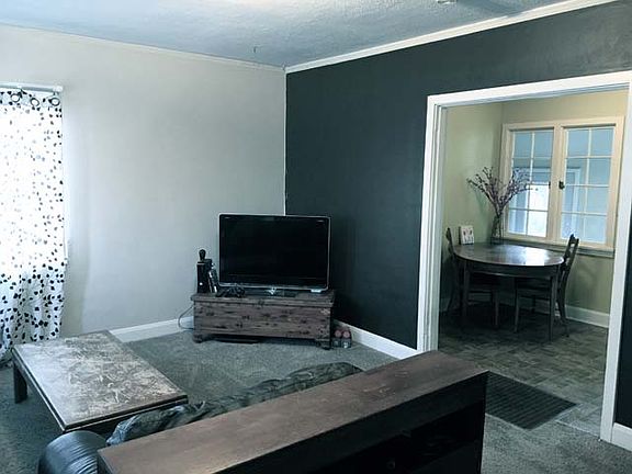 2nd image of 306 Stevens Ave