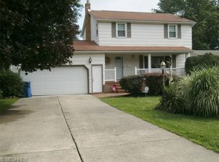 7956 Sigle Ln, Poland, OH