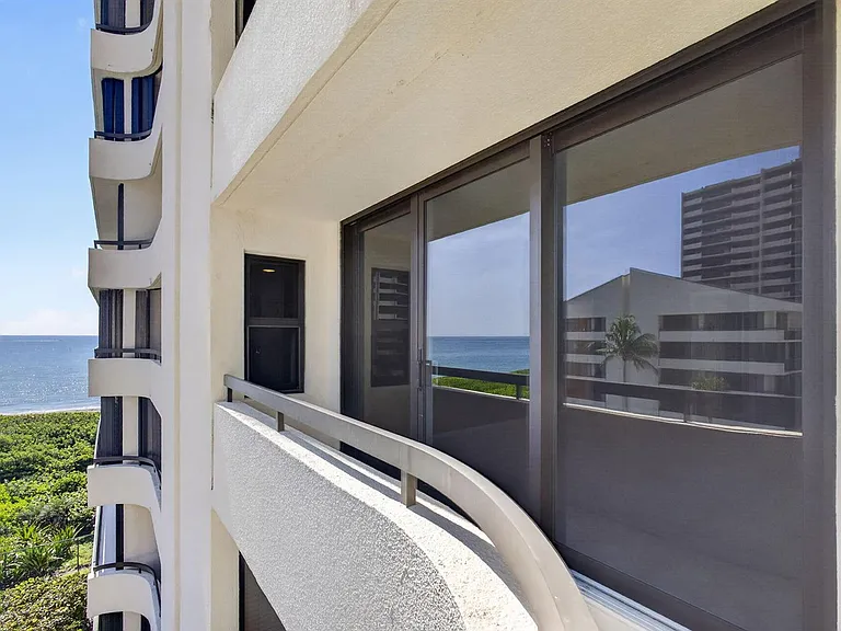4000 N Ocean Dr #403 — Photo 51
