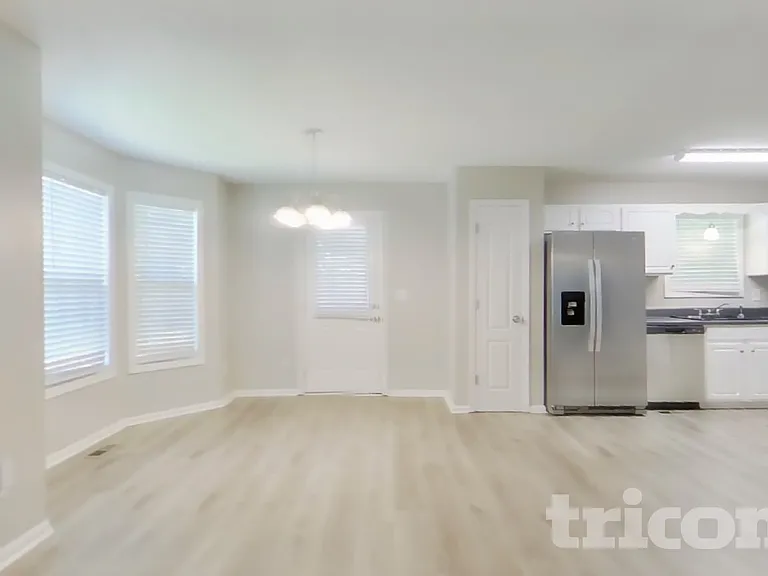 7 Adair Cv — Photo 5