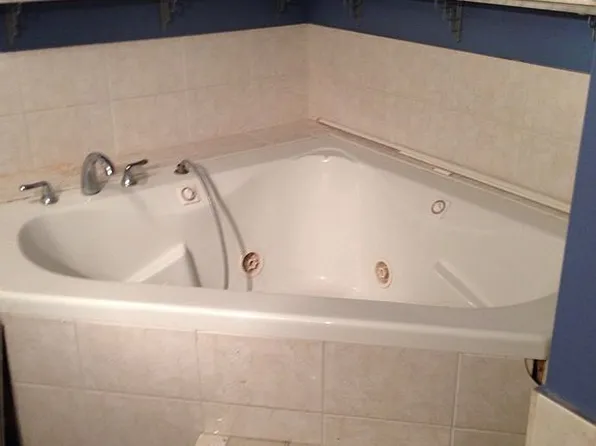 3501 Acorn St, Tampa, FL 33619